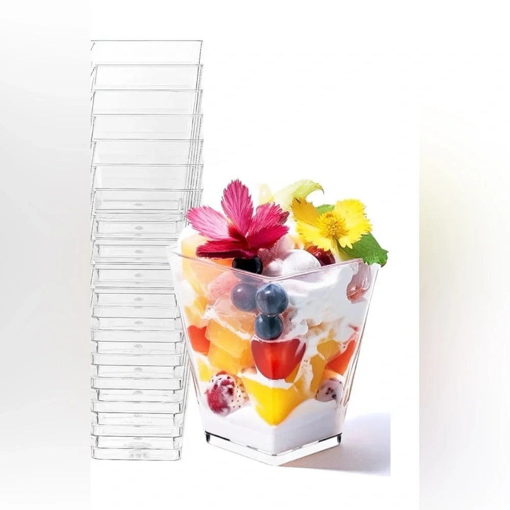 💜 Mini Dessert Cups 5 oz ~~ 20 Clear Cups